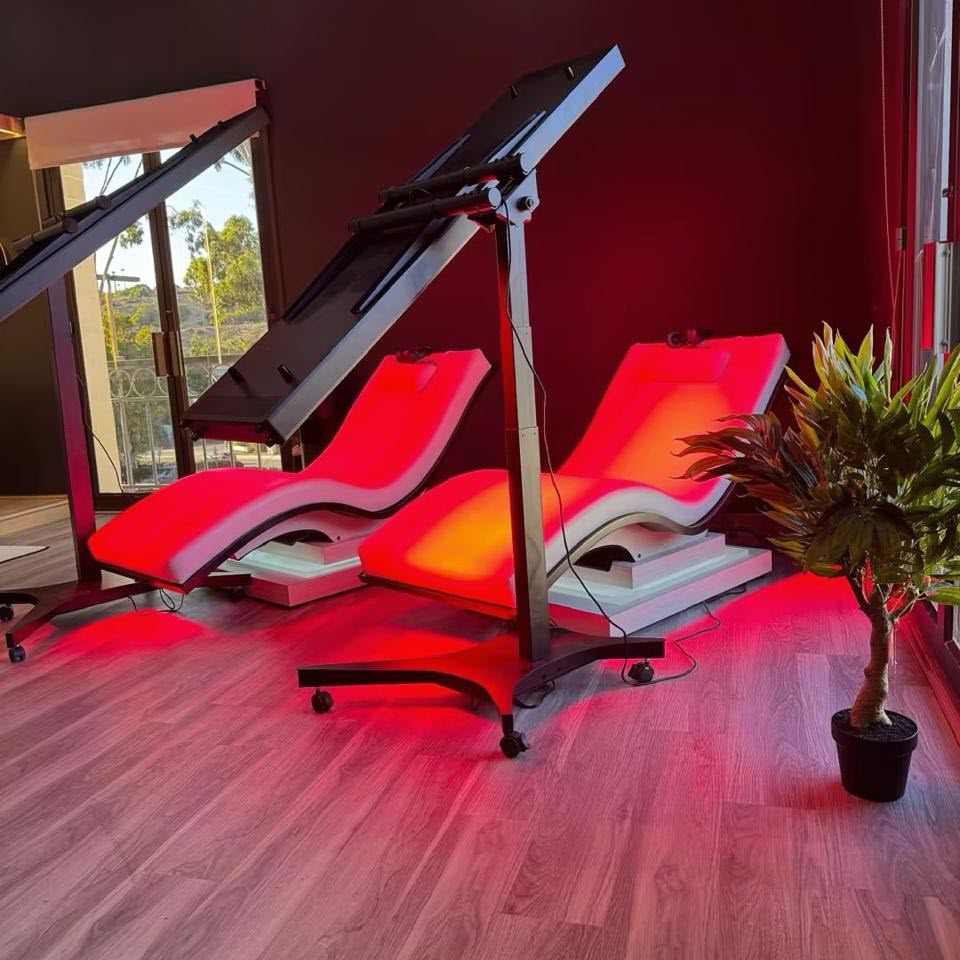 REDVIVE 840 WITH MOTORIZED STAND